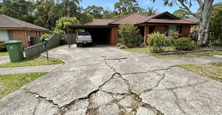 When Does Concrete Driveway Crack Repair Become Necessary?