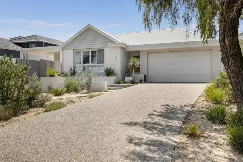 Concrete driveways in Joondalup
